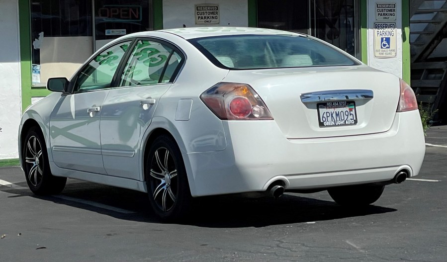 2011 Nissan Altima 4dr Sdn I4 CVT 2.5 S, available for sale in Corona, California | Green Light Auto. Corona, California 2011 Nissan Altima 4dr Sdn I4 CVT 2.5 S, available for sale in Corona, California | Green Light Auto. Corona, California