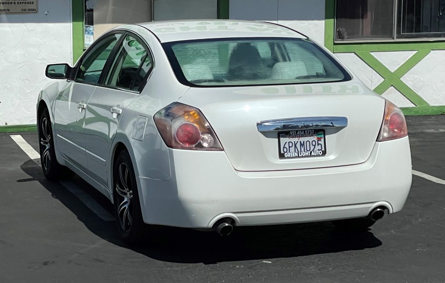 2011 Nissan Altima 4dr Sdn I4 CVT 2.5 S, available for sale in Corona, California | Green Light Auto. Corona, California 2011 Nissan Altima 4dr Sdn I4 CVT 2.5 S, available for sale in Corona, California | Green Light Auto. Corona, California