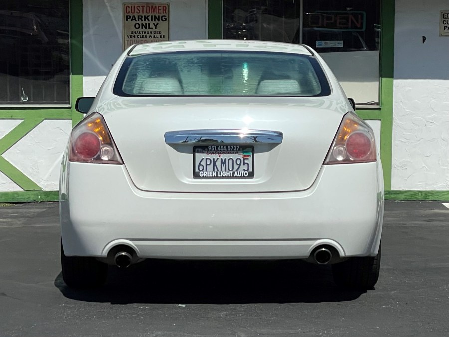 2011 Nissan Altima 4dr Sdn I4 CVT 2.5 S, available for sale in Corona, California | Green Light Auto. Corona, California 2011 Nissan Altima 4dr Sdn I4 CVT 2.5 S, available for sale in Corona, California | Green Light Auto. Corona, California