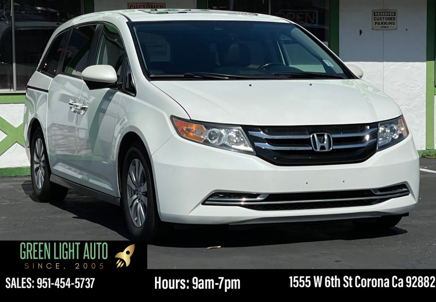 2014 Honda Odyssey 5dr EX-L w/Navi, available for sale in Corona, California | Green Light Auto. Corona, California 2014 Honda Odyssey 5dr EX-L w/Navi, available for sale in Corona, California | Green Light Auto. Corona, California