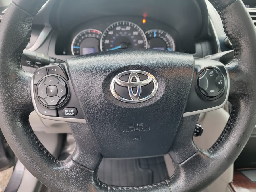 2013 Toyota Camry 4dr Sdn I4 Auto XLE (Natl), available for sale in Milford, Connecticut | Adonai Auto Sales LLC. Milford, Connecticut 2013 Toyota Camry 4dr Sdn I4 Auto XLE (Natl), available for sale in Milford, Connecticut | Adonai Auto Sales LLC. Milford, Connecticut