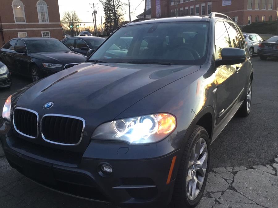 2012 BMW X5 AWD 4dr xDrive35i, available for sale in Manchester, Connecticut | Liberty Motors. Manchester, Connecticut 2012 BMW X5 AWD 4dr xDrive35i, available for sale in Manchester, Connecticut | Liberty Motors. Manchester, Connecticut