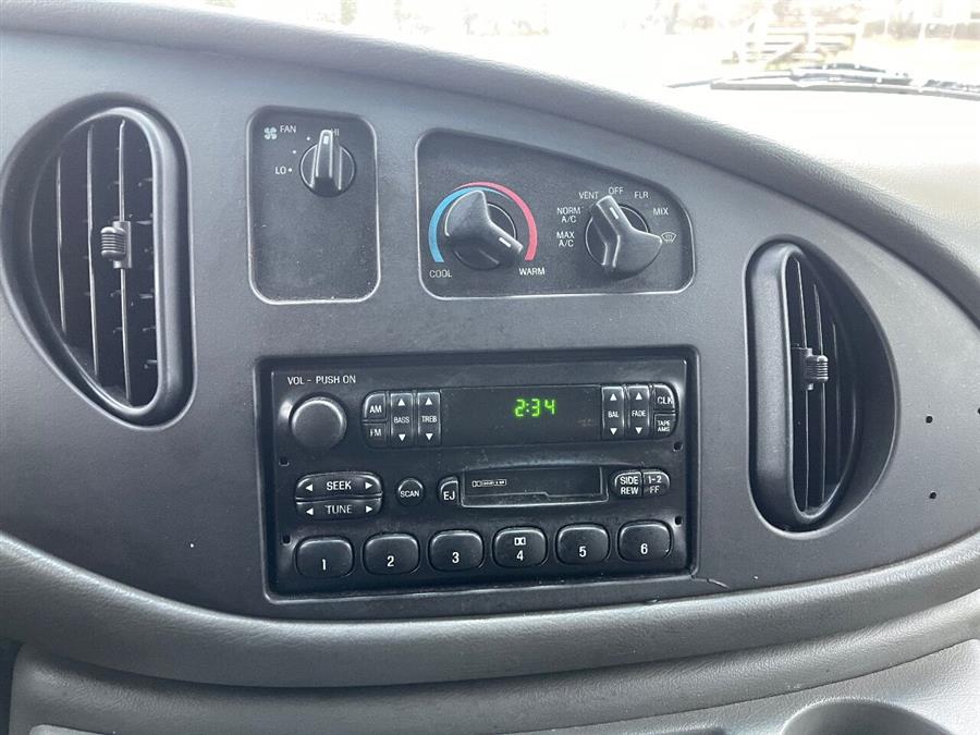 2005 Ford E-series E 250 3dr Cargo Van, available for sale in Roslyn Heights, New York | Mekawy Auto Sales Inc. Roslyn Heights, New York 2005 Ford E-series E 250 3dr Cargo Van, available for sale in Roslyn Heights, New York | Mekawy Auto Sales Inc. Roslyn Heights, New York