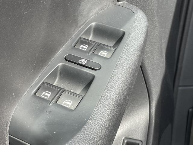 2011 Volkswagen Jetta 2.5L SE, available for sale in Brookfield, Connecticut | Blasius Federal Road. Brookfield, Connecticut 2011 Volkswagen Jetta 2.5L SE, available for sale in Brookfield, Connecticut | Blasius Federal Road. Brookfield, Connecticut