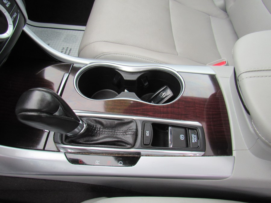 2015 Acura TLX Tech, available for sale in Worcester, Massachusetts | Hilario's Auto Sales Inc.. Worcester, Massachusetts 2015 Acura TLX Tech, available for sale in Worcester, Massachusetts | Hilario's Auto Sales Inc.. Worcester, Massachusetts