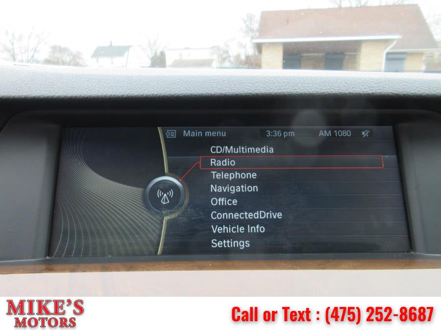 2012 BMW 5 Series 4dr Sdn 535i RWD, available for sale in Stratford, Connecticut | Mike's Motors LLC. Stratford, Connecticut 2012 BMW 5 Series 4dr Sdn 535i RWD, available for sale in Stratford, Connecticut | Mike's Motors LLC. Stratford, Connecticut