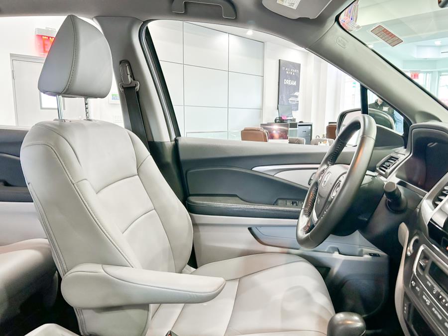 2018 Honda Pilot EX-L w/Navigation AWD, available for sale in Franklin Square, New York | Luxury Motor Club. Franklin Square, New York 2018 Honda Pilot EX-L w/Navigation AWD, available for sale in Franklin Square, New York | Luxury Motor Club. Franklin Square, New York