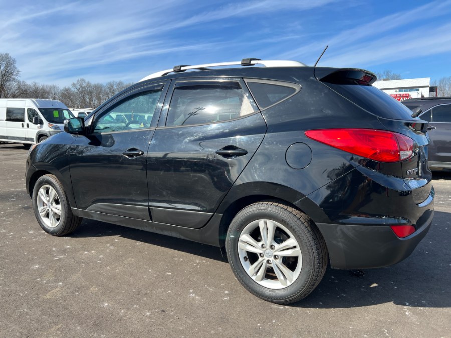 2012 Hyundai Tucson AWD 4dr Auto GLS, available for sale in Ortonville, Michigan | Marsh Auto Sales LLC. Ortonville, Michigan 2012 Hyundai Tucson AWD 4dr Auto GLS, available for sale in Ortonville, Michigan | Marsh Auto Sales LLC. Ortonville, Michigan