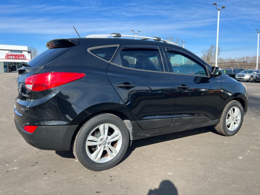 2012 Hyundai Tucson AWD 4dr Auto GLS, available for sale in Ortonville, Michigan | Marsh Auto Sales LLC. Ortonville, Michigan 2012 Hyundai Tucson AWD 4dr Auto GLS, available for sale in Ortonville, Michigan | Marsh Auto Sales LLC. Ortonville, Michigan