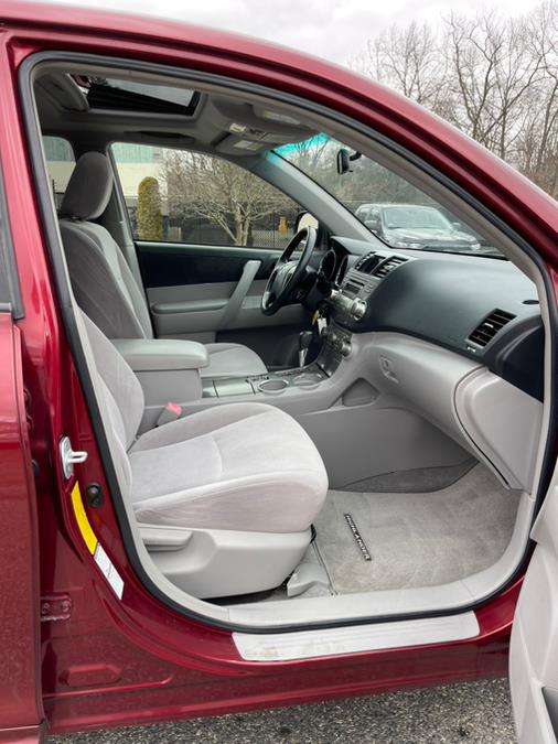 2008 Toyota Highlander 4WD 4dr Base, available for sale in Ashland , Massachusetts | New Beginning Auto Service Inc . Ashland , Massachusetts 2008 Toyota Highlander 4WD 4dr Base, available for sale in Ashland , Massachusetts | New Beginning Auto Service Inc . Ashland , Massachusetts