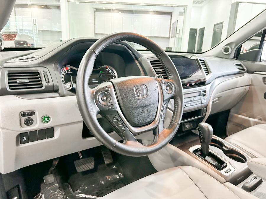 2018 Honda Pilot EX-L w/Navigation AWD, available for sale in Franklin Square, New York | Luxury Motor Club. Franklin Square, New York 2018 Honda Pilot EX-L w/Navigation AWD, available for sale in Franklin Square, New York | Luxury Motor Club. Franklin Square, New York