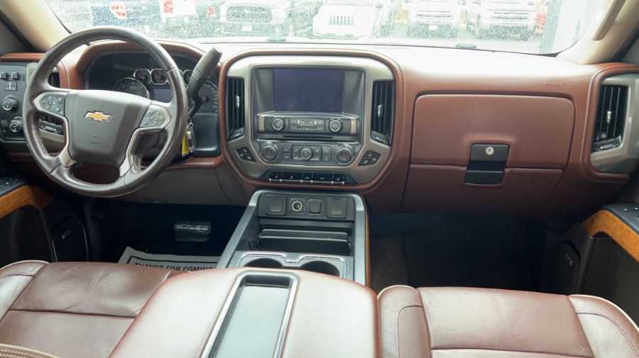2015 Chevrolet Silverado 1500 4WD Crew Cab 143.5" High Country, available for sale in Waterbury, Connecticut | West End Automotive Center. Waterbury, Connecticut 2015 Chevrolet Silverado 1500 4WD Crew Cab 143.5" High Country, available for sale in Waterbury, Connecticut | West End Automotive Center. Waterbury, Connecticut
