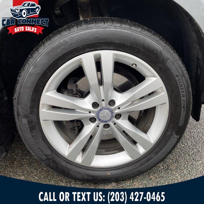 2015 Mercedes-Benz M-Class 4MATIC 4dr ML 350, available for sale in Waterbury, Connecticut | Car Connect Auto Sales LLC. Waterbury, Connecticut 2015 Mercedes-Benz M-Class 4MATIC 4dr ML 350, available for sale in Waterbury, Connecticut | Car Connect Auto Sales LLC. Waterbury, Connecticut