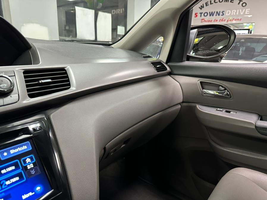 2016 Honda Odyssey 5dr EX-L, available for sale in Inwood, New York | 5 Towns Drive. Inwood, New York 2016 Honda Odyssey 5dr EX-L, available for sale in Inwood, New York | 5 Towns Drive. Inwood, New York