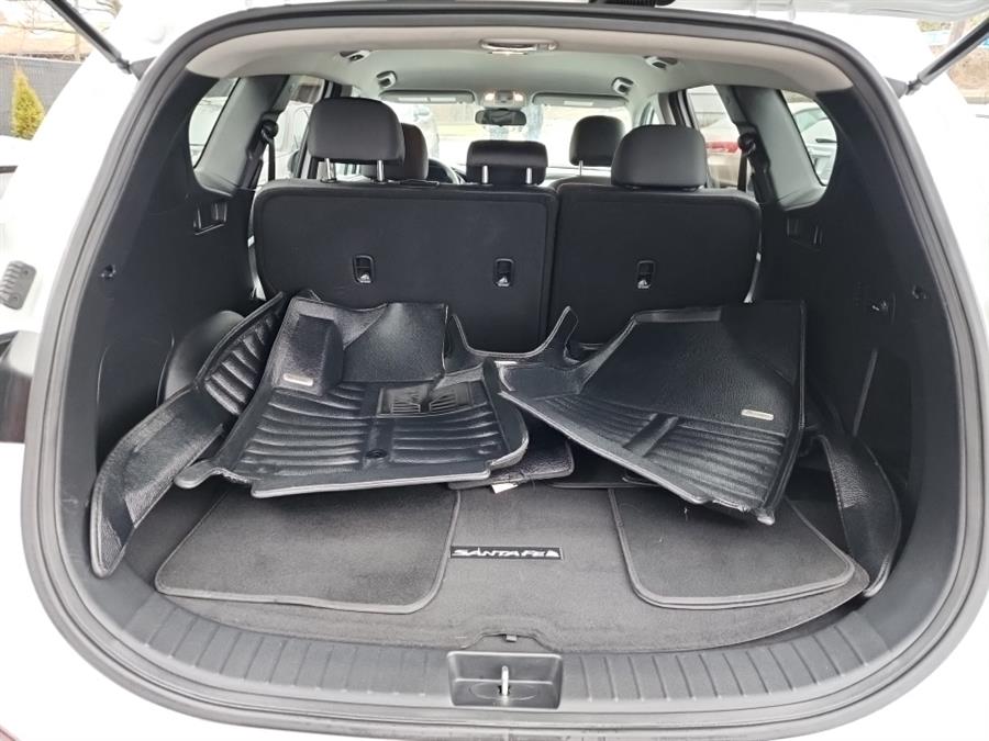 2020 Hyundai Santa Fe SE 2.4L Auto AWD, available for sale in Islip, New York | L.I. Auto Gallery. Islip, New York 2020 Hyundai Santa Fe SE 2.4L Auto AWD, available for sale in Islip, New York | L.I. Auto Gallery. Islip, New York