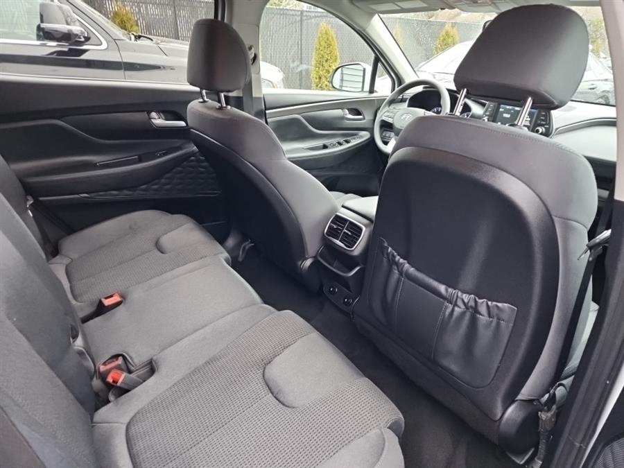 2020 Hyundai Santa Fe SE 2.4L Auto AWD, available for sale in Islip, New York | L.I. Auto Gallery. Islip, New York 2020 Hyundai Santa Fe SE 2.4L Auto AWD, available for sale in Islip, New York | L.I. Auto Gallery. Islip, New York