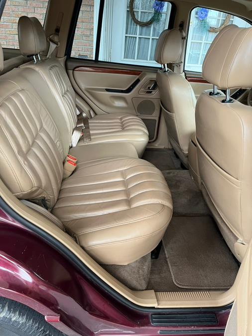 1999 Jeep Grand Cherokee 4dr Limited 4WD, available for sale in New Britain, Connecticut | Supreme Automotive. New Britain, Connecticut 1999 Jeep Grand Cherokee 4dr Limited 4WD, available for sale in New Britain, Connecticut | Supreme Automotive. New Britain, Connecticut