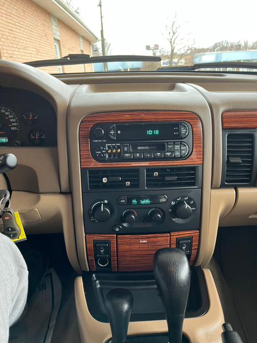 1999 Jeep Grand Cherokee 4dr Limited 4WD, available for sale in New Britain, Connecticut | Supreme Automotive. New Britain, Connecticut 1999 Jeep Grand Cherokee 4dr Limited 4WD, available for sale in New Britain, Connecticut | Supreme Automotive. New Britain, Connecticut