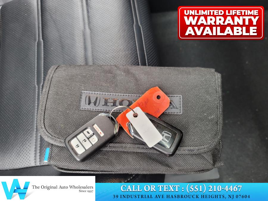 2021 Honda CR-V Hybrid Touring AWD, available for sale in Hasbrouck Heights, New Jersey | AW Auto & Truck Wholesalers, Inc. Hasbrouck Heights, New Jersey 2021 Honda CR-V Hybrid Touring AWD, available for sale in Hasbrouck Heights, New Jersey | AW Auto & Truck Wholesalers, Inc. Hasbrouck Heights, New Jersey