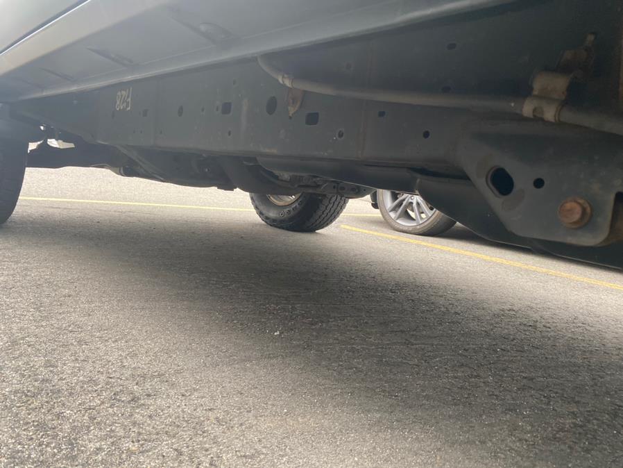 2012 Toyota FJ Cruiser 4WD 4dr Auto, available for sale in Waterbury, Connecticut | National Auto Brokers, Inc.. Waterbury, Connecticut 2012 Toyota FJ Cruiser 4WD 4dr Auto, available for sale in Waterbury, Connecticut | National Auto Brokers, Inc.. Waterbury, Connecticut