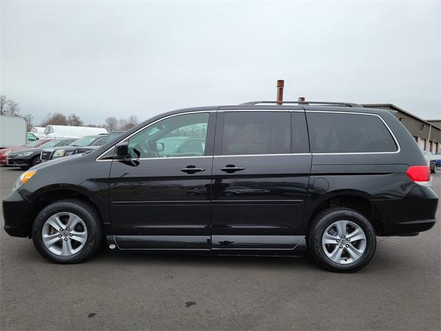 2010 Honda Odyssey Touring, available for sale in Stratford, Connecticut | Wiz Leasing Inc. Stratford, Connecticut 2010 Honda Odyssey Touring, available for sale in Stratford, Connecticut | Wiz Leasing Inc. Stratford, Connecticut