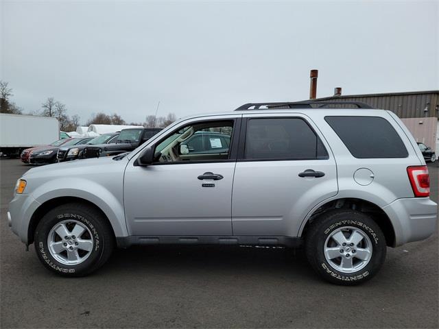 2011 Ford Escape XLT, available for sale in Stratford, Connecticut | Wiz Leasing Inc. Stratford, Connecticut 2011 Ford Escape XLT, available for sale in Stratford, Connecticut | Wiz Leasing Inc. Stratford, Connecticut
