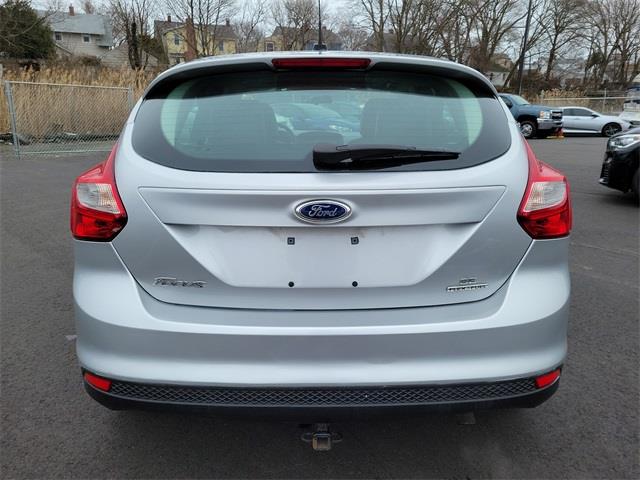 2013 Ford Focus SE, available for sale in Stratford, Connecticut | Wiz Leasing Inc. Stratford, Connecticut 2013 Ford Focus SE, available for sale in Stratford, Connecticut | Wiz Leasing Inc. Stratford, Connecticut