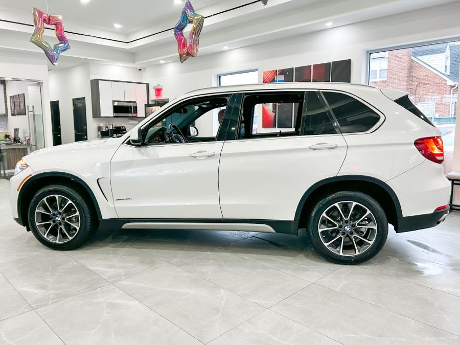 2018 BMW X5 xDrive35i Sports Activity Vehicle, available for sale in Franklin Square, New York | Luxury Motor Club. Franklin Square, New York 2018 BMW X5 xDrive35i Sports Activity Vehicle, available for sale in Franklin Square, New York | Luxury Motor Club. Franklin Square, New York