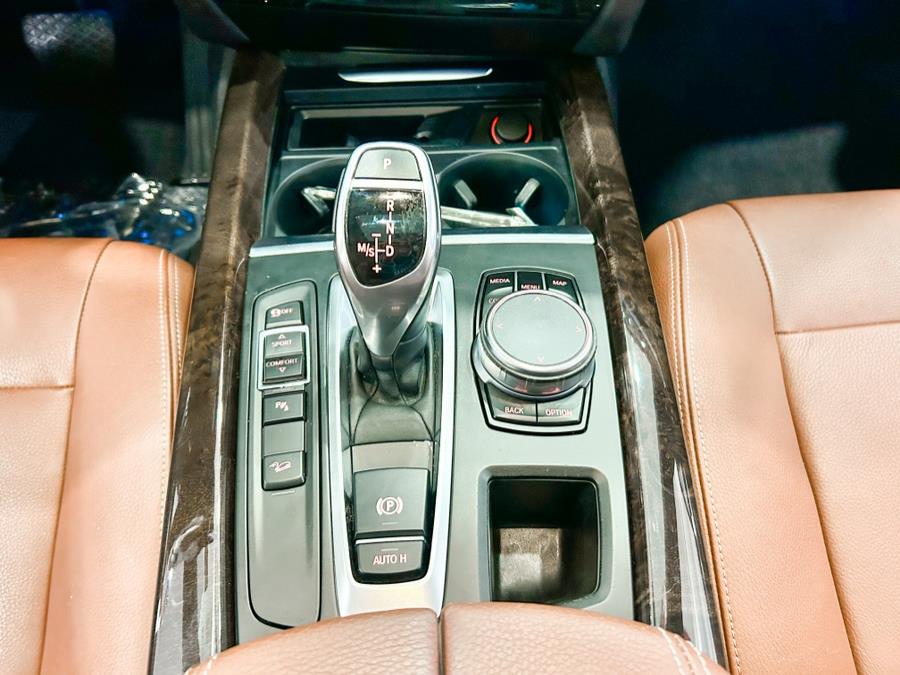 2018 BMW X5 xDrive35i Sports Activity Vehicle, available for sale in Franklin Square, New York | Luxury Motor Club. Franklin Square, New York 2018 BMW X5 xDrive35i Sports Activity Vehicle, available for sale in Franklin Square, New York | Luxury Motor Club. Franklin Square, New York