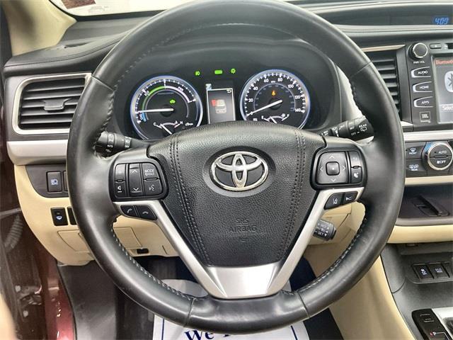 2017 Toyota Highlander Hybrid XLE, available for sale in Bronx, New York | Eastchester Motor Cars. Bronx, New York 2017 Toyota Highlander Hybrid XLE, available for sale in Bronx, New York | Eastchester Motor Cars. Bronx, New York