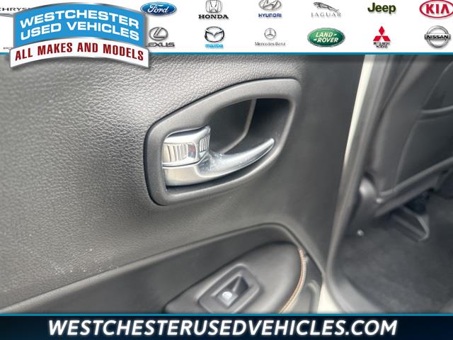 2019 Jeep Compass Latitude, available for sale in White Plains, New York | Westchester Used Vehicles. White Plains, New York 2019 Jeep Compass Latitude, available for sale in White Plains, New York | Westchester Used Vehicles. White Plains, New York