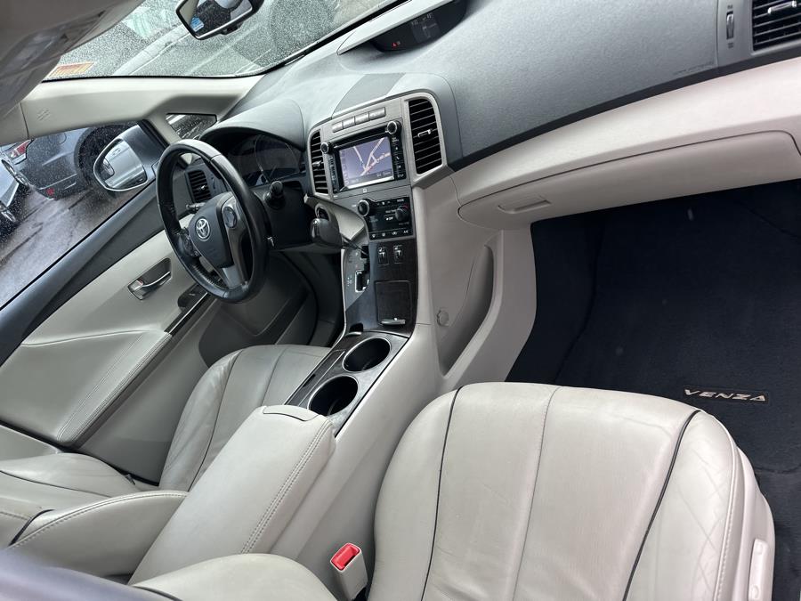 2014 TOYOTA VENZA XLE AWD 4dr Wgn V6 AWD XLE (Natl), available for sale in Milford, Connecticut | Superior Motors LLC. Milford, Connecticut 2014 TOYOTA VENZA XLE AWD 4dr Wgn V6 AWD XLE (Natl), available for sale in Milford, Connecticut | Superior Motors LLC. Milford, Connecticut