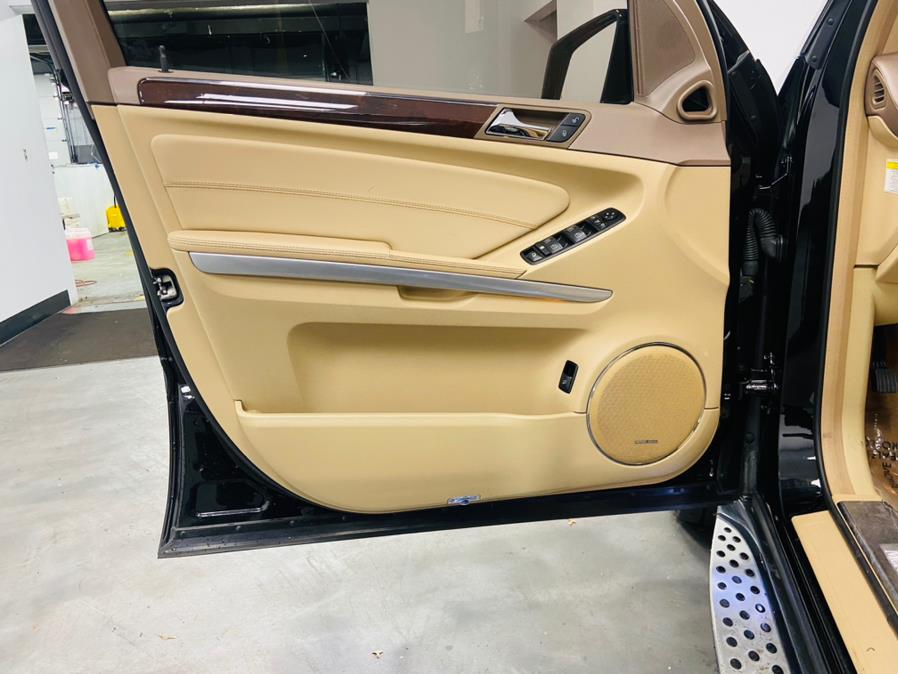 2012 Mercedes-Benz GL-Class 4MATIC 4dr GL550, available for sale in Linden, New Jersey | East Coast Auto Group. Linden, New Jersey 2012 Mercedes-Benz GL-Class 4MATIC 4dr GL550, available for sale in Linden, New Jersey | East Coast Auto Group. Linden, New Jersey