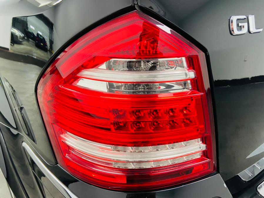 2012 Mercedes-Benz GL-Class 4MATIC 4dr GL550, available for sale in Linden, New Jersey | East Coast Auto Group. Linden, New Jersey 2012 Mercedes-Benz GL-Class 4MATIC 4dr GL550, available for sale in Linden, New Jersey | East Coast Auto Group. Linden, New Jersey