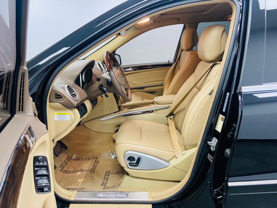 2012 Mercedes-Benz GL-Class 4MATIC 4dr GL550, available for sale in Linden, New Jersey | East Coast Auto Group. Linden, New Jersey 2012 Mercedes-Benz GL-Class 4MATIC 4dr GL550, available for sale in Linden, New Jersey | East Coast Auto Group. Linden, New Jersey