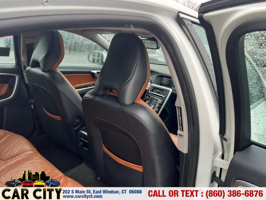 2012 Volvo S60 FWD 4dr Sdn T5 w/Moonroof, available for sale in East Windsor, Connecticut | Car City LLC. East Windsor, Connecticut 2012 Volvo S60 FWD 4dr Sdn T5 w/Moonroof, available for sale in East Windsor, Connecticut | Car City LLC. East Windsor, Connecticut