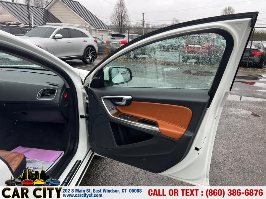 2012 Volvo S60 FWD 4dr Sdn T5 w/Moonroof, available for sale in East Windsor, Connecticut | Car City LLC. East Windsor, Connecticut 2012 Volvo S60 FWD 4dr Sdn T5 w/Moonroof, available for sale in East Windsor, Connecticut | Car City LLC. East Windsor, Connecticut