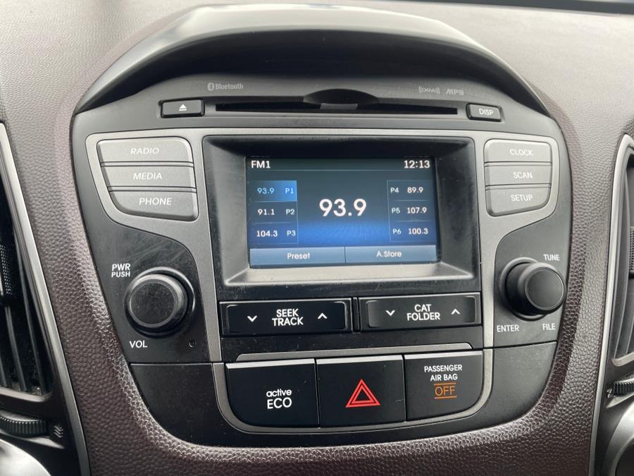 2015 Hyundai Tucson AWD 4dr SE, available for sale in Vernon, Connecticut | TD Automotive Enterprises LLC DBA Diamond Auto Cars. Vernon, Connecticut 2015 Hyundai Tucson AWD 4dr SE, available for sale in Vernon, Connecticut | TD Automotive Enterprises LLC DBA Diamond Auto Cars. Vernon, Connecticut