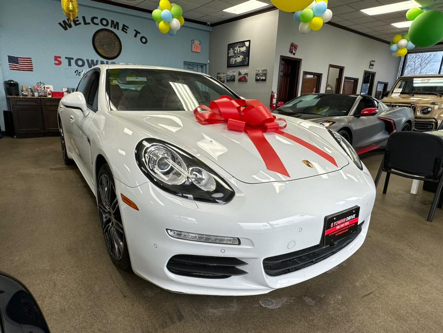2016 Porsche Panamera 4dr HB 4, available for sale in Inwood, New York | 5 Towns Drive. Inwood, New York 2016 Porsche Panamera 4dr HB 4, available for sale in Inwood, New York | 5 Towns Drive. Inwood, New York