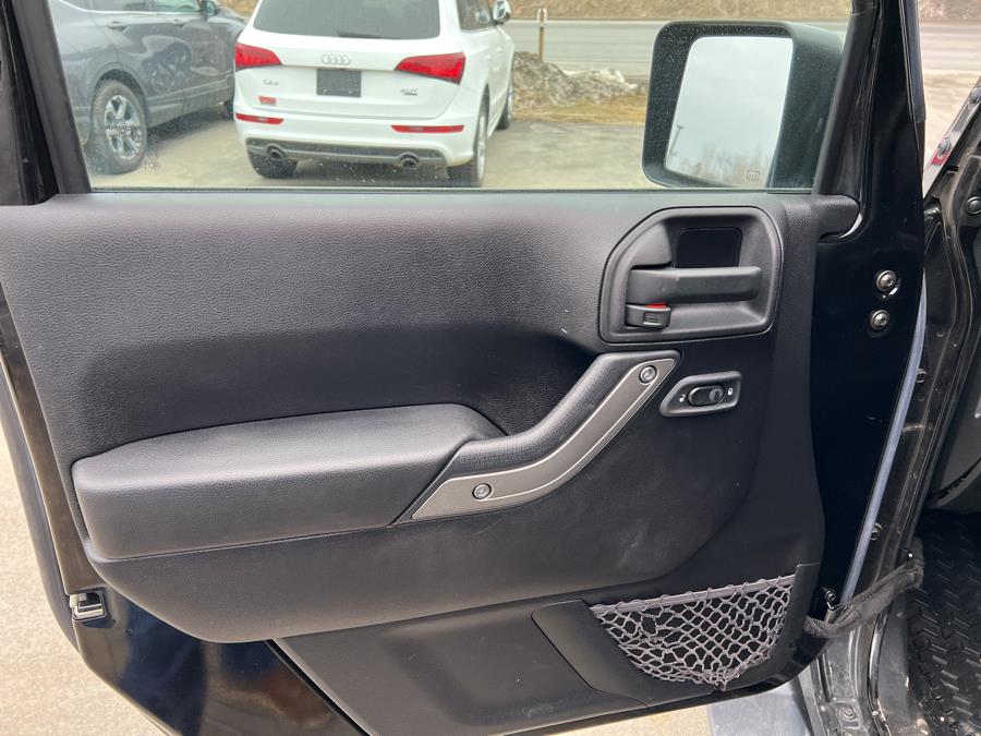 2015 Jeep Wrangler Unlimited 4WD 4dr Sport, available for sale in Bangor , Maine | Pray's Auto Sales . Bangor , Maine 2015 Jeep Wrangler Unlimited 4WD 4dr Sport, available for sale in Bangor , Maine | Pray's Auto Sales . Bangor , Maine