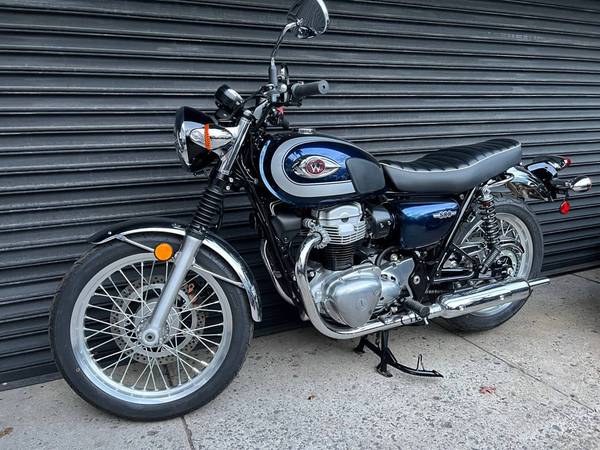 2021 KAWASAKI W800 W800, available for sale in Brooklyn, New York | Autoforward Motors Inc.. Brooklyn, New York 2021 KAWASAKI W800 W800, available for sale in Brooklyn, New York | Autoforward Motors Inc.. Brooklyn, New York