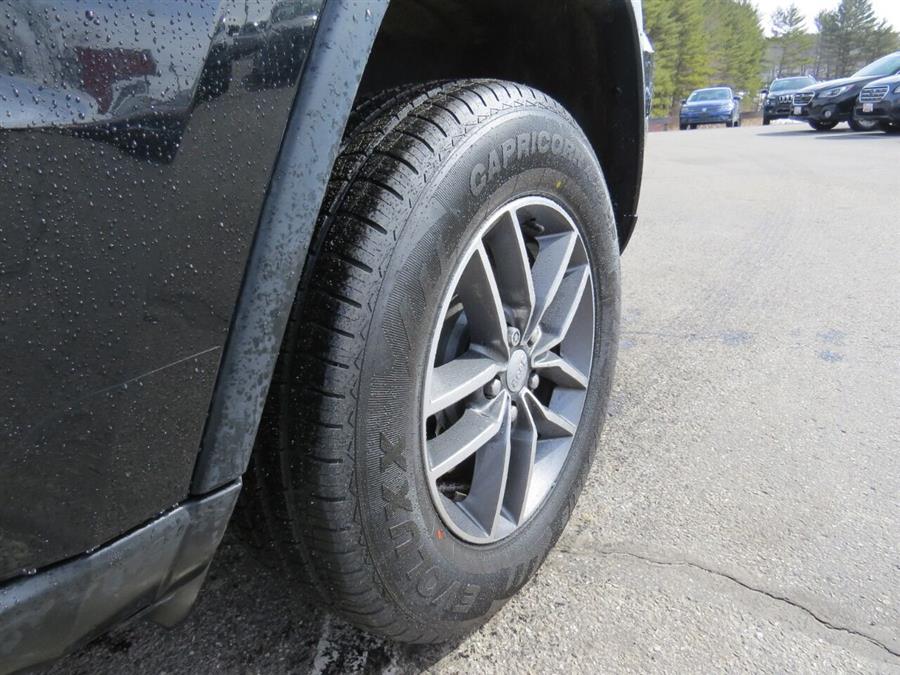 2017 Jeep Grand Cherokee Limited 4x4 4dr SUV, available for sale in Auburn, Maine | Lake City Exports Inc. Auburn, Maine 2017 Jeep Grand Cherokee Limited 4x4 4dr SUV, available for sale in Auburn, Maine | Lake City Exports Inc. Auburn, Maine