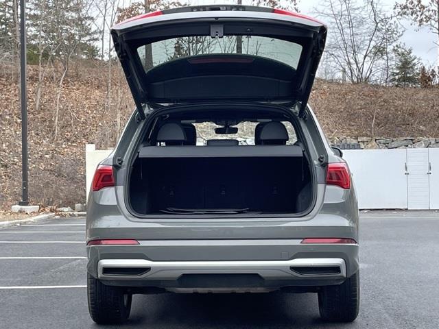 2021 Audi Q3 Premium, available for sale in Brookfield, Connecticut | Blasius Federal Road. Brookfield, Connecticut 2021 Audi Q3 Premium, available for sale in Brookfield, Connecticut | Blasius Federal Road. Brookfield, Connecticut