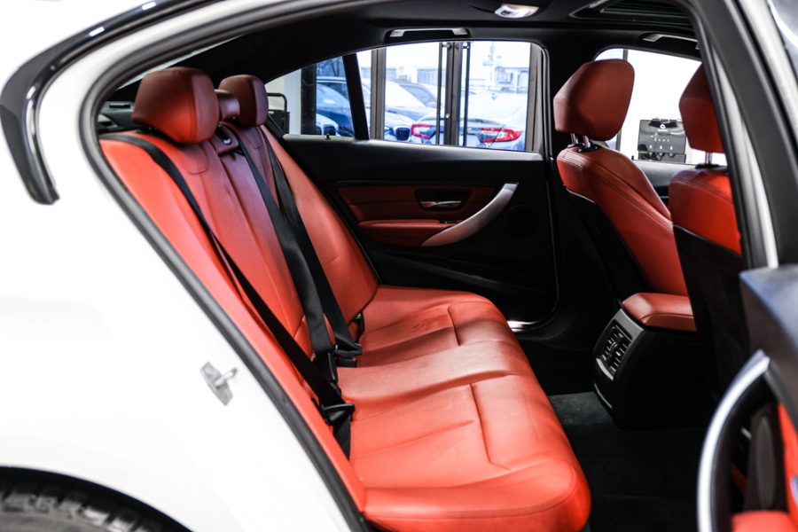 2014 BMW 3 Series 4dr Sdn 328i xDrive AWD, available for sale in ELMONT, New York | 26 Motors Long Island. ELMONT, New York 2014 BMW 3 Series 4dr Sdn 328i xDrive AWD, available for sale in ELMONT, New York | 26 Motors Long Island. ELMONT, New York