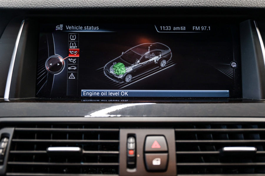 2016 BMW 5 Series 4dr Sdn 535i RWD, available for sale in ELMONT, New York | 26 Motors Long Island. ELMONT, New York 2016 BMW 5 Series 4dr Sdn 535i RWD, available for sale in ELMONT, New York | 26 Motors Long Island. ELMONT, New York