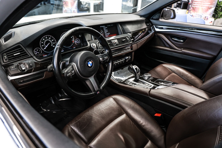 2016 BMW 5 Series 4dr Sdn 535i RWD, available for sale in ELMONT, New York | 26 Motors Long Island. ELMONT, New York 2016 BMW 5 Series 4dr Sdn 535i RWD, available for sale in ELMONT, New York | 26 Motors Long Island. ELMONT, New York