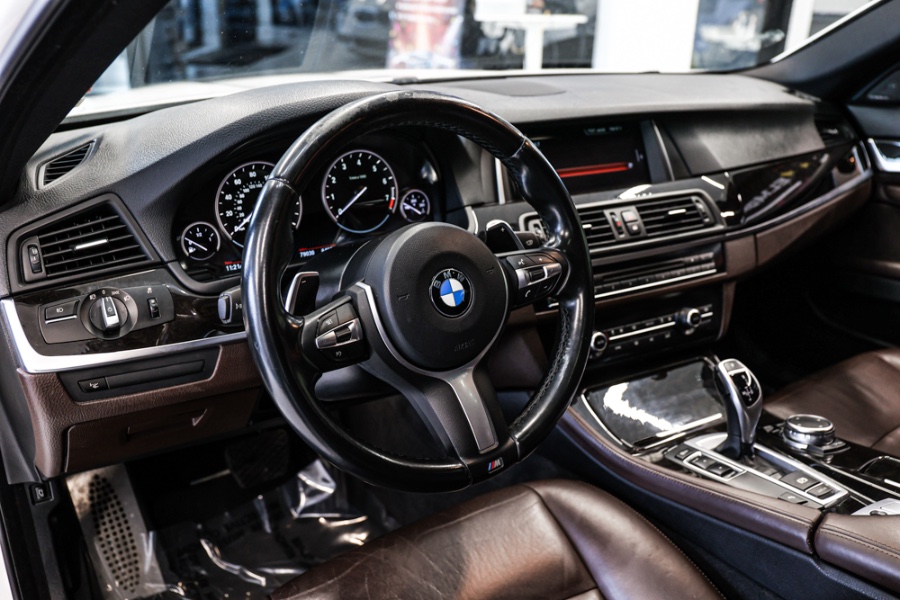 2016 BMW 5 Series 4dr Sdn 535i RWD, available for sale in ELMONT, New York | 26 Motors Long Island. ELMONT, New York 2016 BMW 5 Series 4dr Sdn 535i RWD, available for sale in ELMONT, New York | 26 Motors Long Island. ELMONT, New York