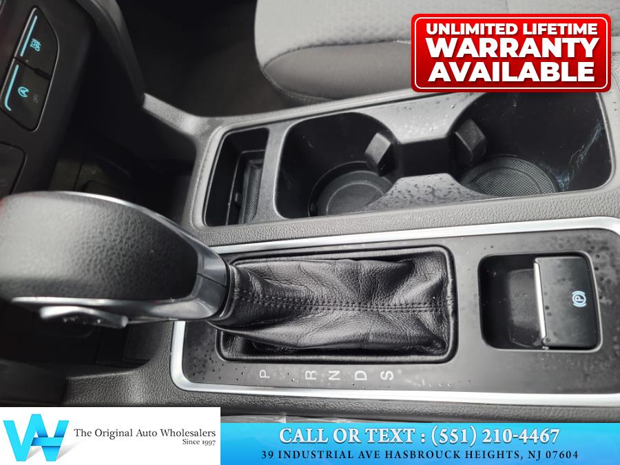2018 Ford Escape SE 4WD, available for sale in Hasbrouck Heights, New Jersey | AW Auto & Truck Wholesalers, Inc. Hasbrouck Heights, New Jersey 2018 Ford Escape SE 4WD, available for sale in Hasbrouck Heights, New Jersey | AW Auto & Truck Wholesalers, Inc. Hasbrouck Heights, New Jersey