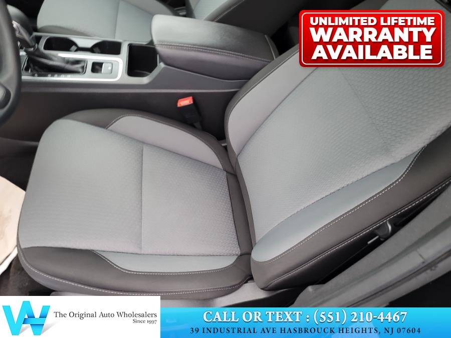 2018 Ford Escape SE 4WD, available for sale in Hasbrouck Heights, New Jersey | AW Auto & Truck Wholesalers, Inc. Hasbrouck Heights, New Jersey 2018 Ford Escape SE 4WD, available for sale in Hasbrouck Heights, New Jersey | AW Auto & Truck Wholesalers, Inc. Hasbrouck Heights, New Jersey