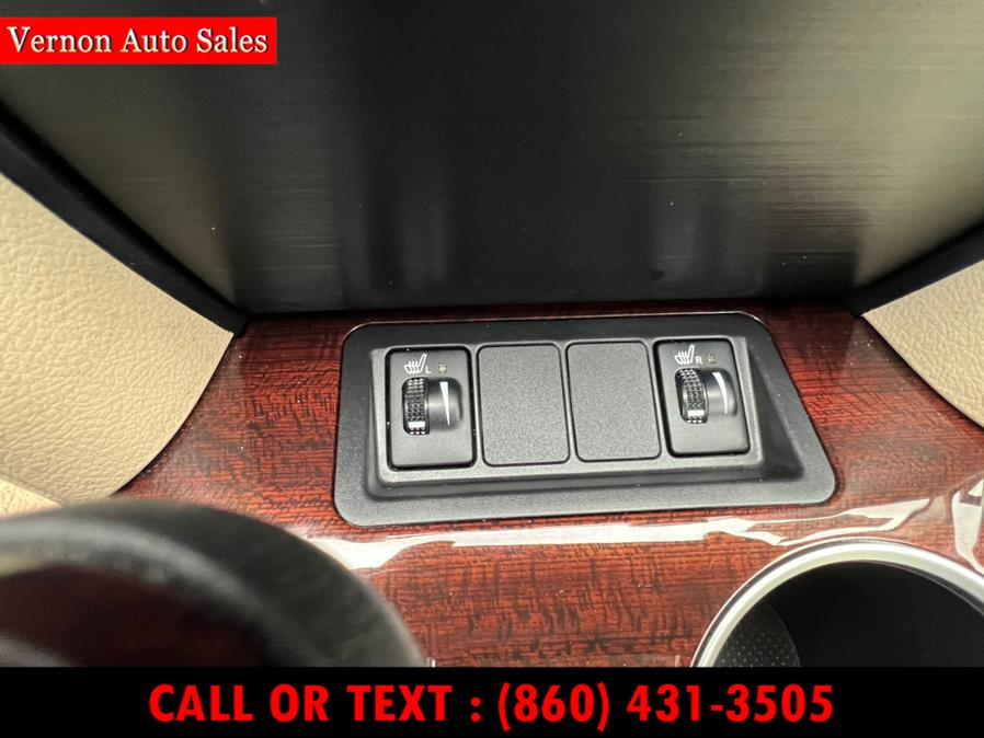 2012 Toyota Camry 4dr Sdn V6 Auto XLE (Natl), available for sale in Manchester, Connecticut | Vernon Auto Sale & Service. Manchester, Connecticut 2012 Toyota Camry 4dr Sdn V6 Auto XLE (Natl), available for sale in Manchester, Connecticut | Vernon Auto Sale & Service. Manchester, Connecticut